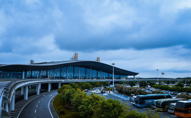 长坡镇空运南昌机场